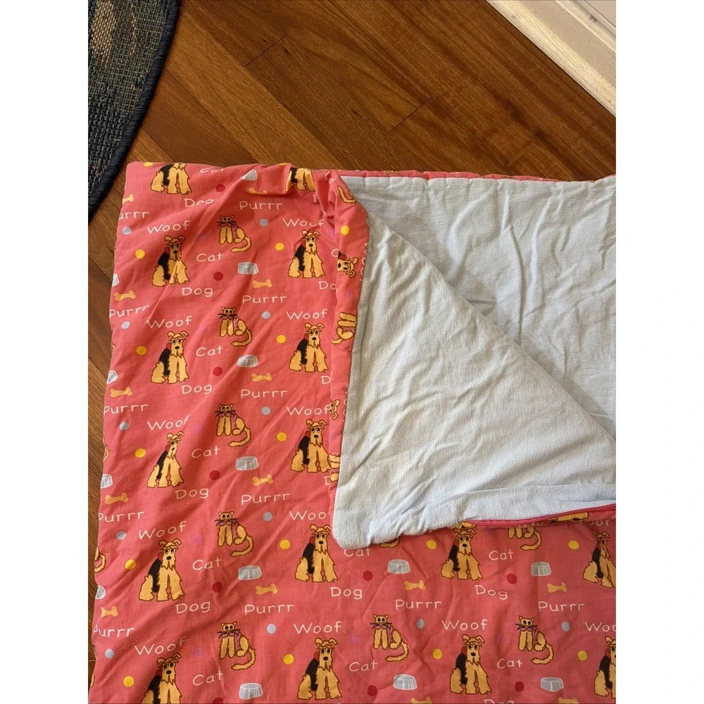 Wildkin Dog Cat Woof Purr Pet Print Sleeping Bag Blue Pink Zip Up Cozy Kids